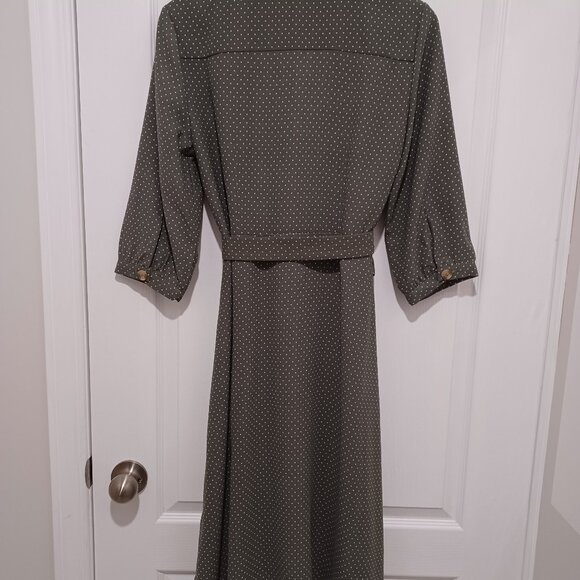 Suzy Shier Wrap Dress - Polka Dots - Picture 5 of 5